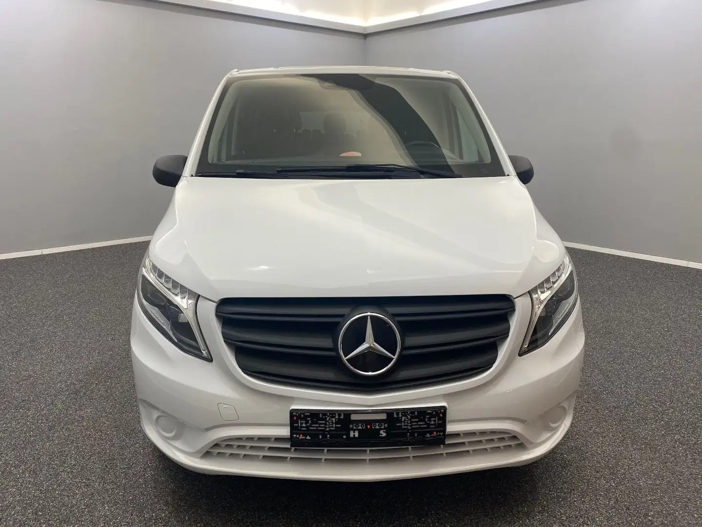 Mercedes-Benz Vito Tourer eVito 129 Pro lang*ACC*LED*NAV*17Z* Fehér - 2