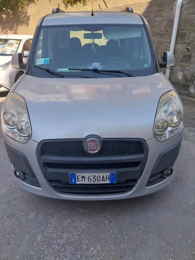 Fiat Doblo Doblo 1.4 tjt natural power Dynamic 120cv Ezüst - 1