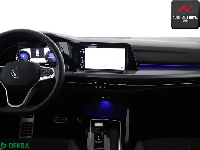 Volkswagen Golf view 8