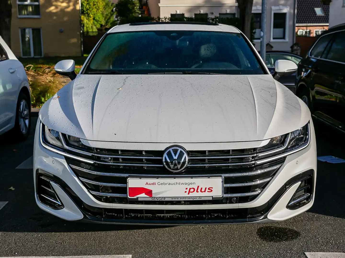 Volkswagen Arteon Shooting Brake 2.0TSI R-Line DSG Pano AHK Weiß - 2