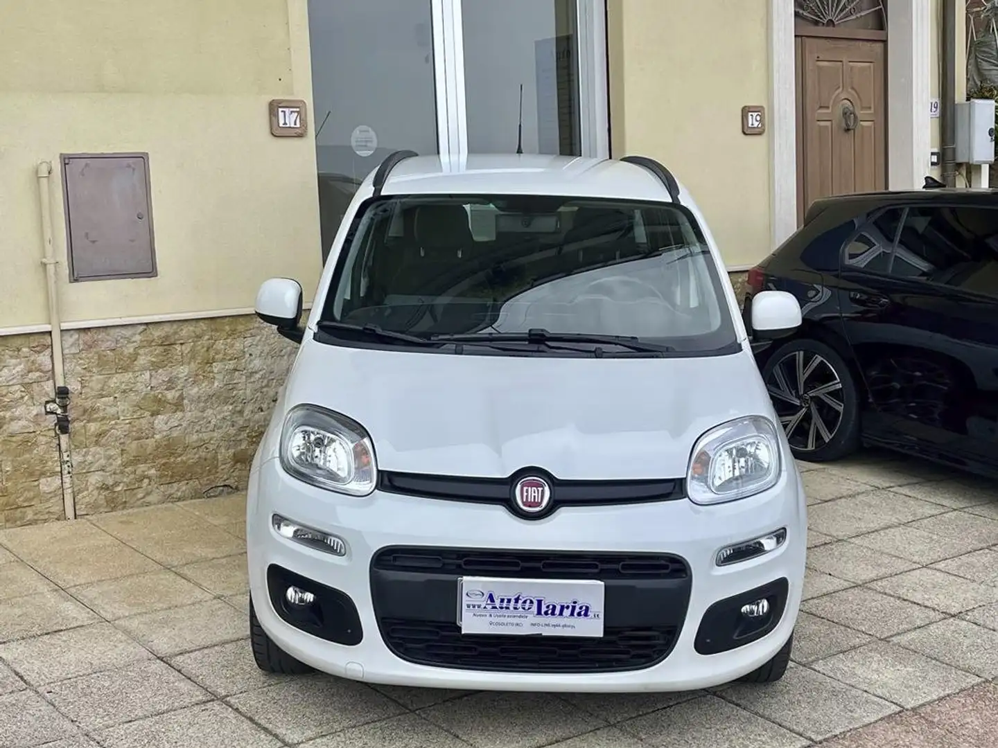 Fiat Panda 1.2 Lounge UconnectBluetooth-Volante multifunzione Bianco - 2