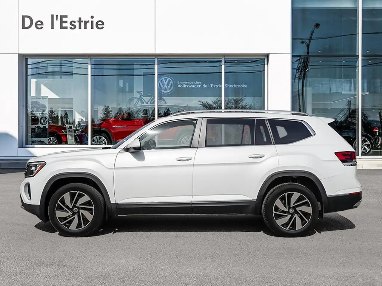 Volkswagen Atlas снимка Volkswagen Atlas