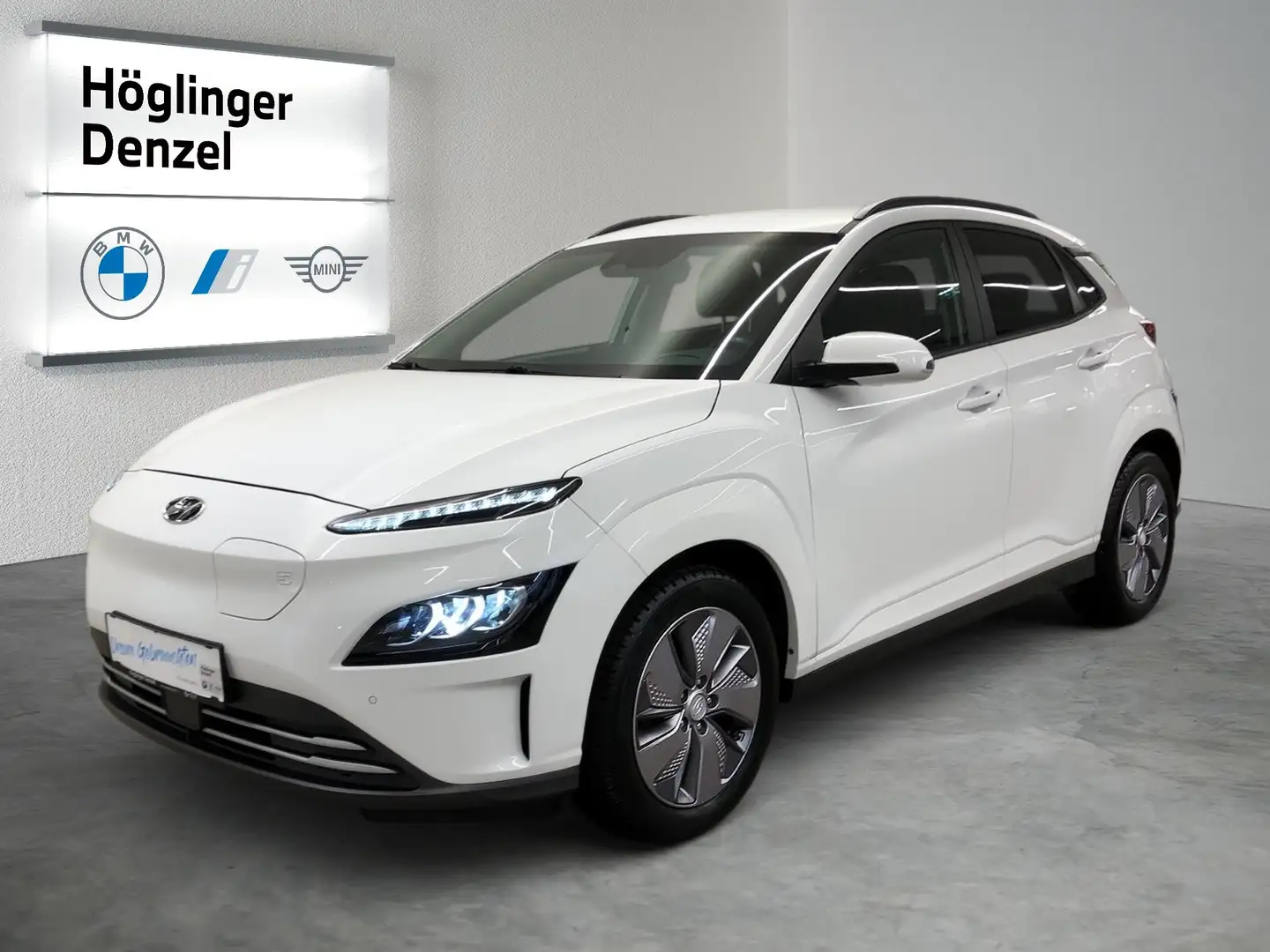Hyundai KONA Elektro 64kWh Prestige Li Weiß - 2