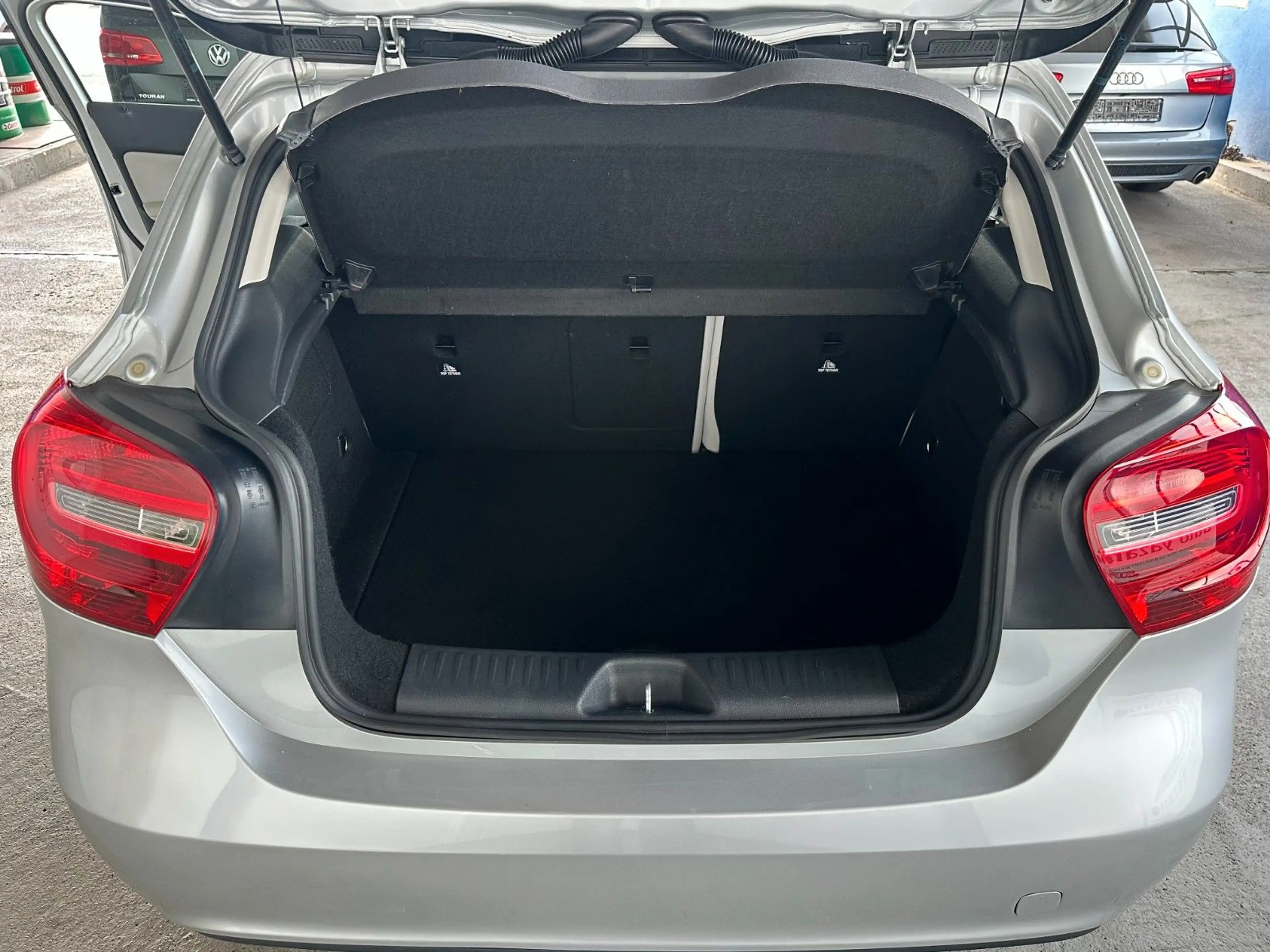 Mercedes-Benz A 200 A A 200 BlueEfficiency Urban — photo 21