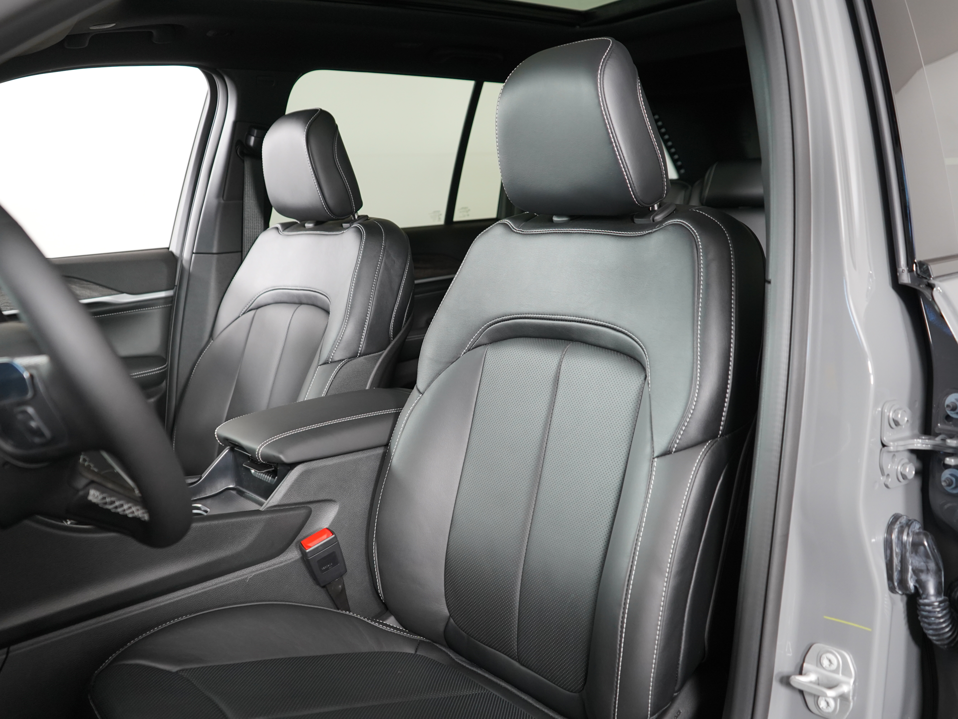 2027 Jeep Grand Cherokee