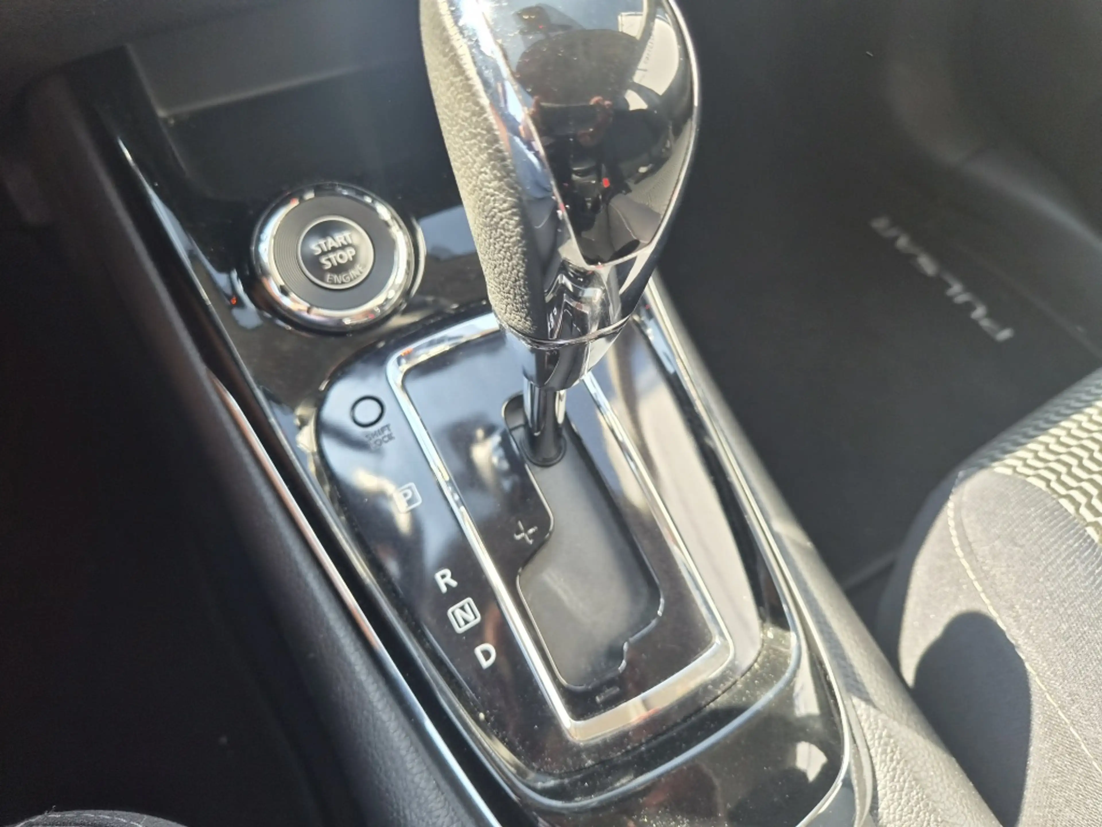 Nissan Pulsar 1.2 DIG-T Acenta — photo 5