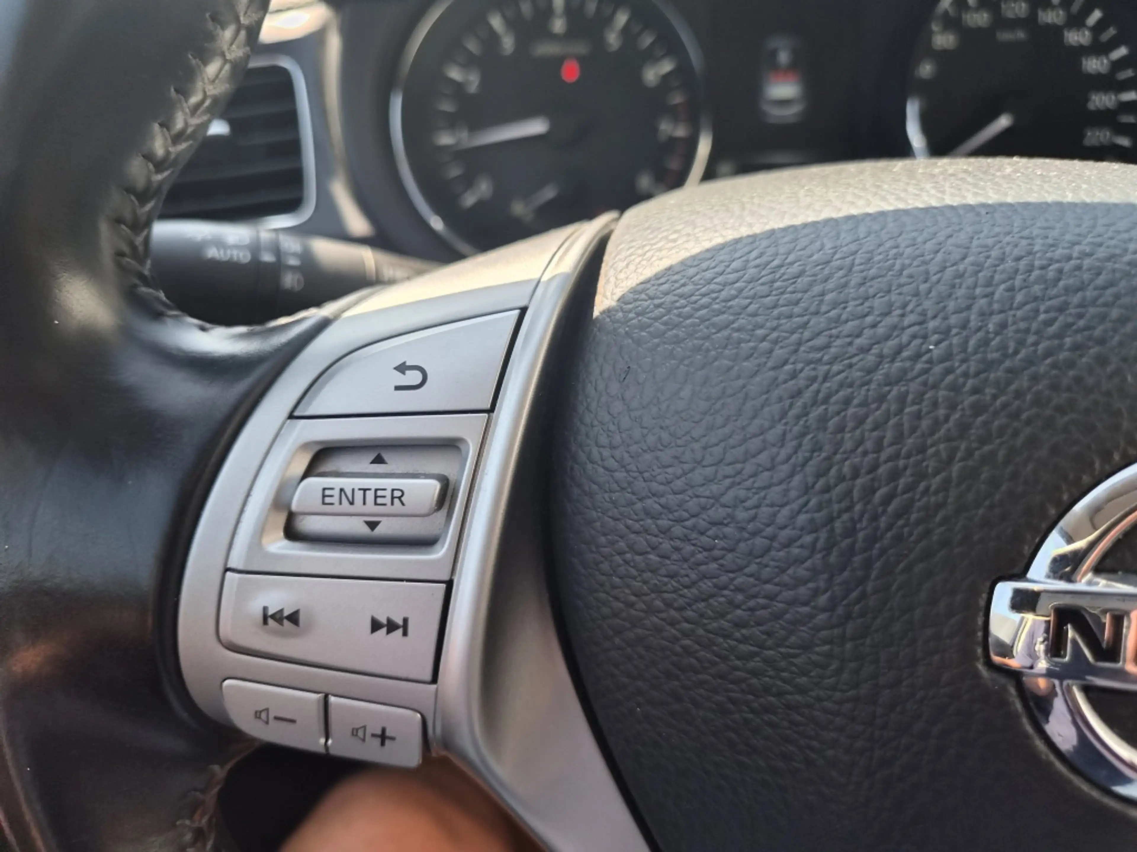 Nissan Pulsar 1.2 DIG-T Acenta — photo 13