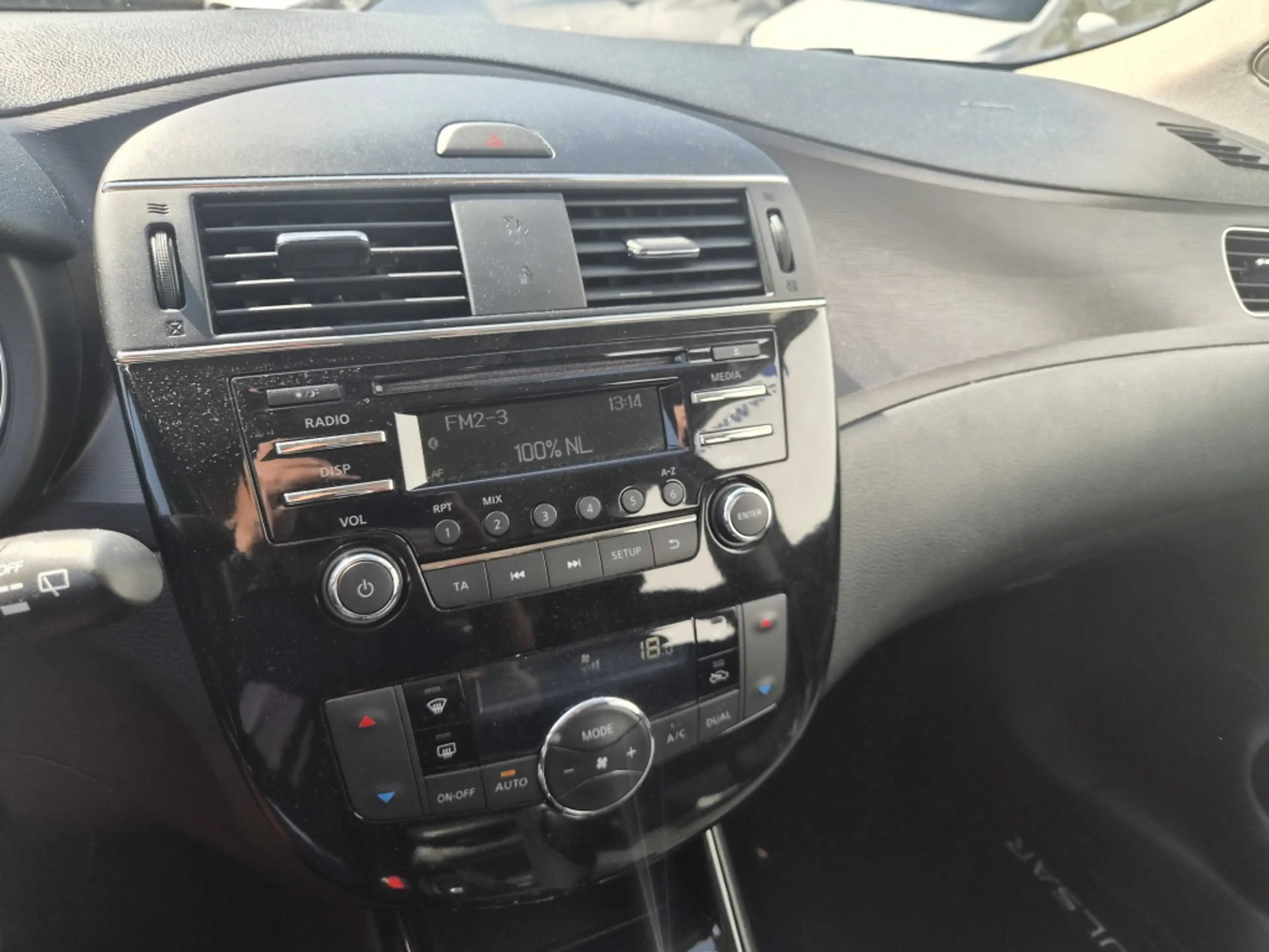 Nissan Pulsar 1.2 DIG-T Acenta — photo 4