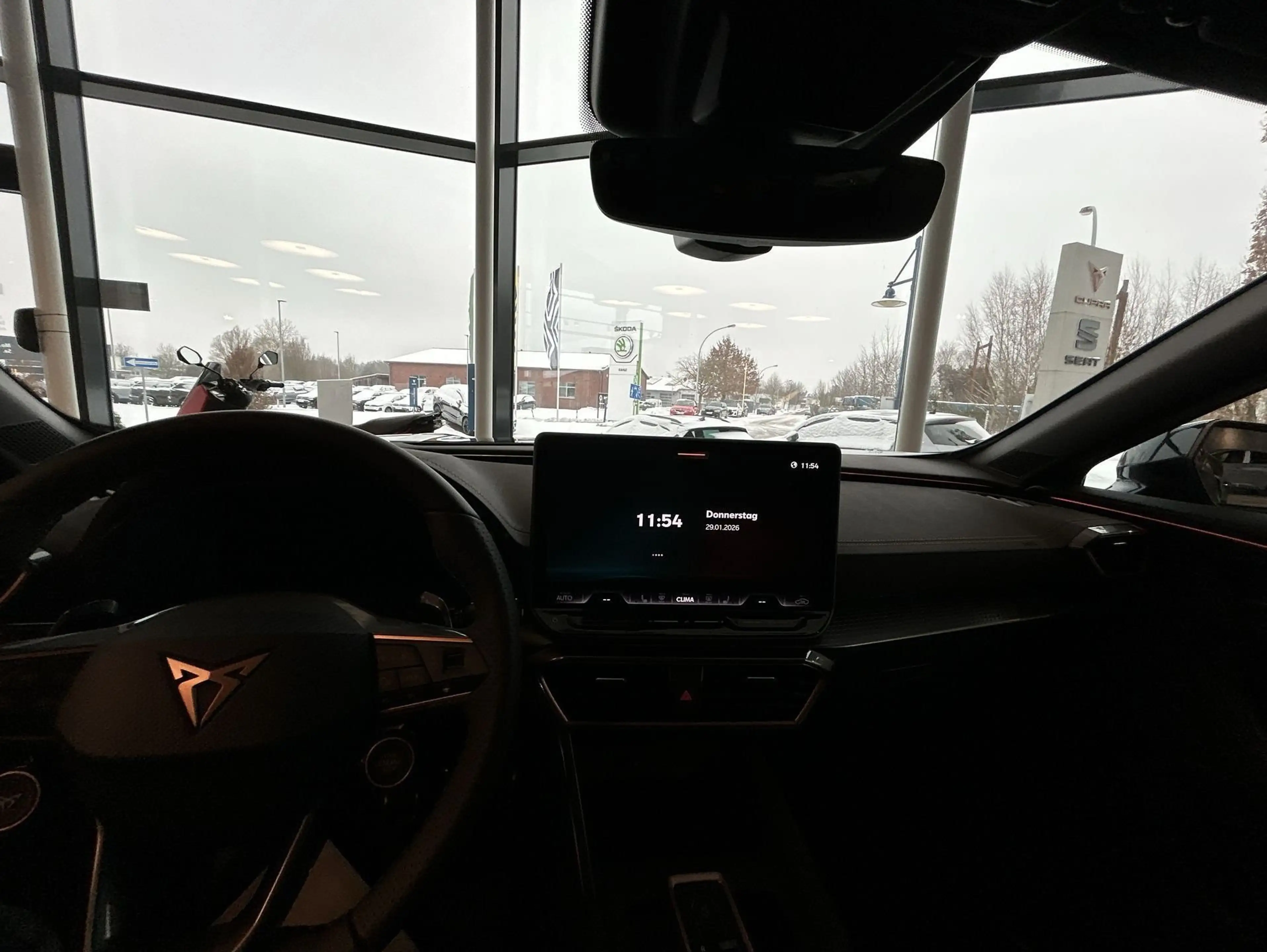 CUPRA Formentor 2.0 TSI 4Drive VZ W Pano Black Matrix — photo 7
