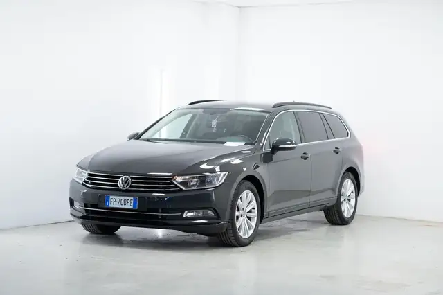 2018 Volkswagen Passat in Grey for sale