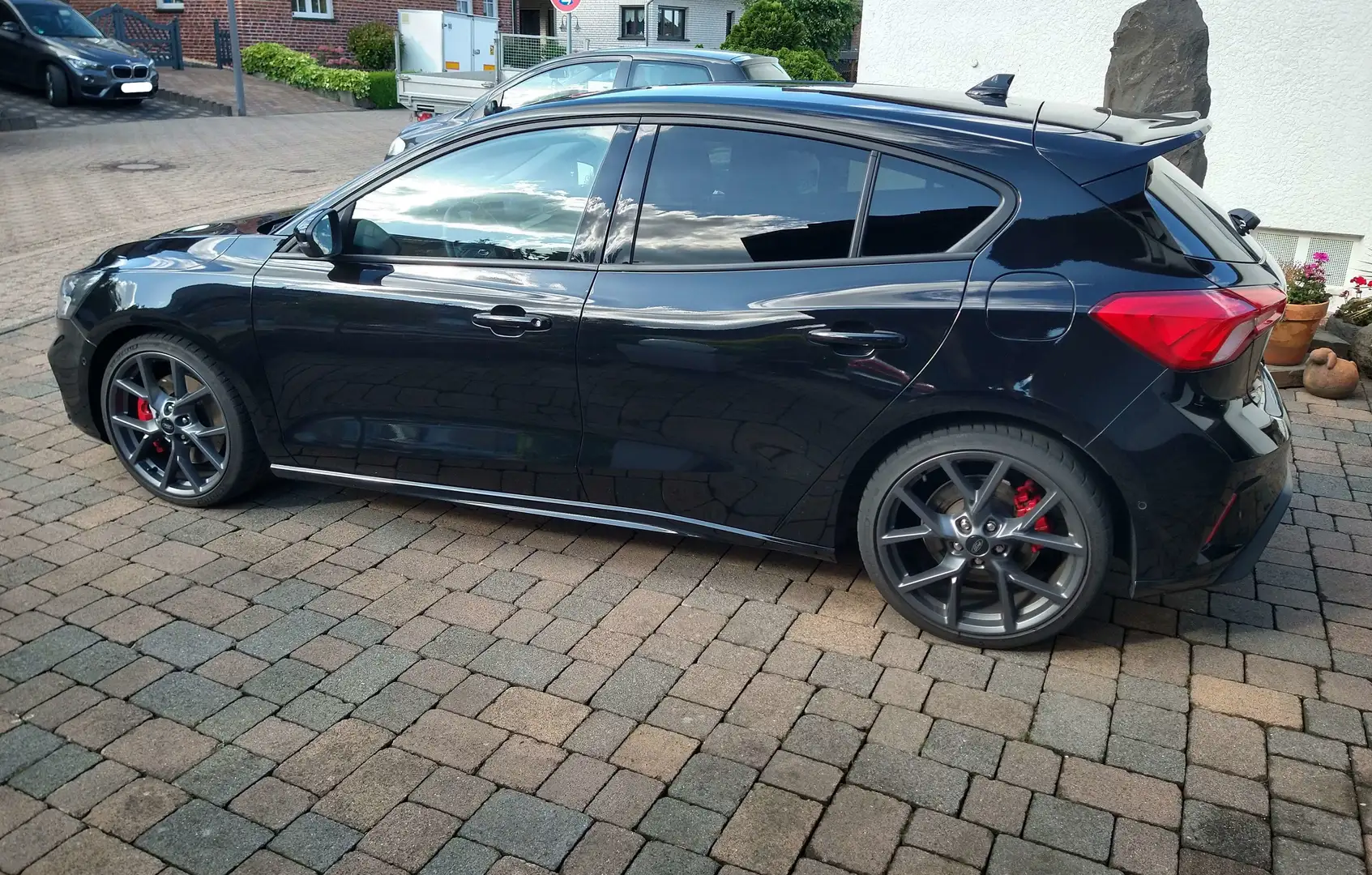 Ford Focus Focus 2.3 EcoBoost Schwarz - 2