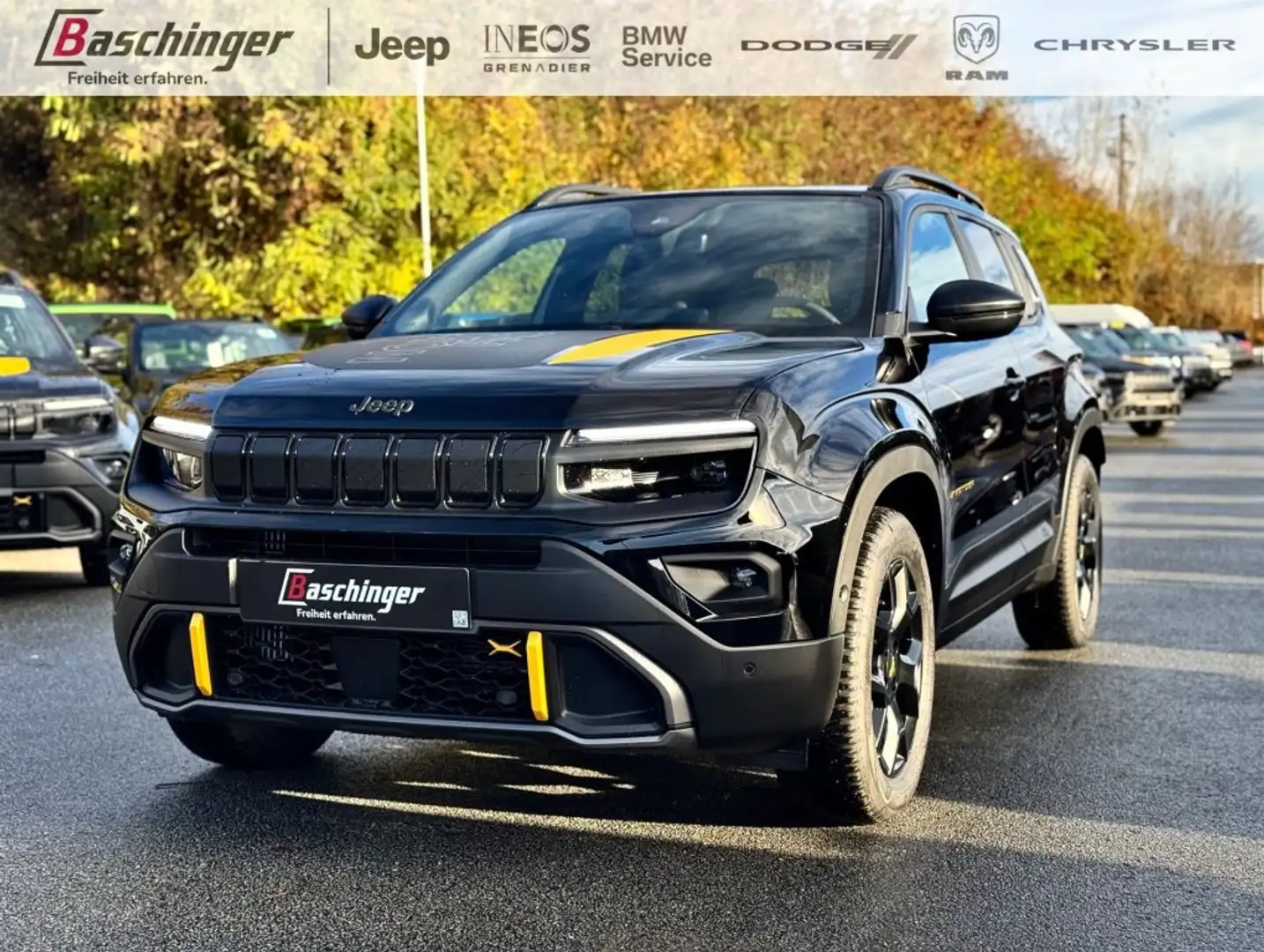 Jeep Avenger 4xe 1.2l T3 4xe 145 PsThe North Face Schwarz - 1