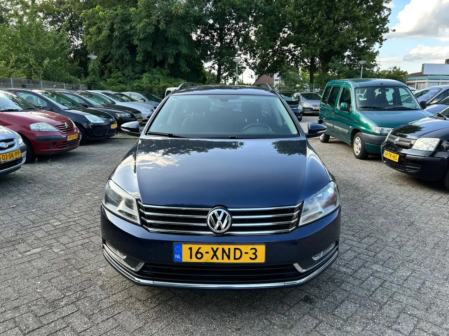 Volkswagen Passat Variant 1.8 TSI Comfortline Blauw - 2