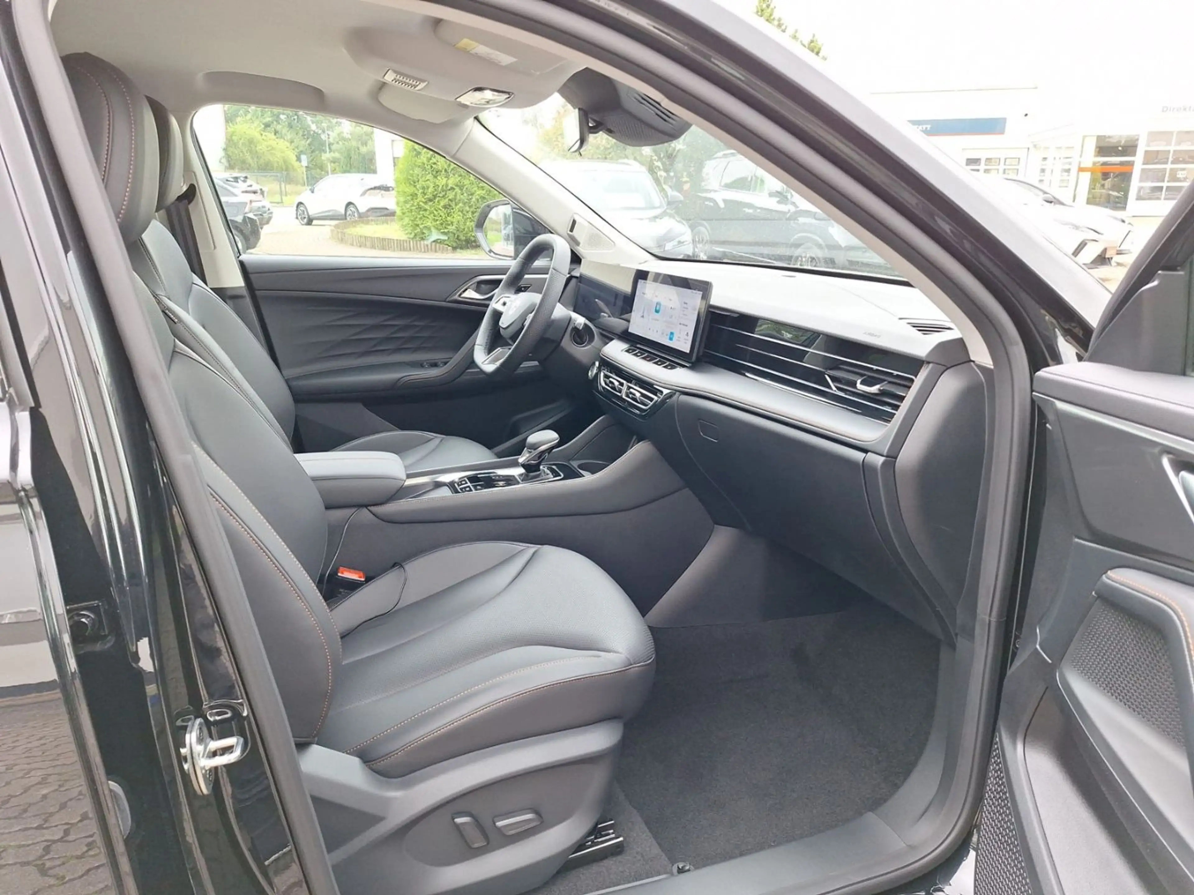 MG HS PHEV Luxury APP NAVI SHZ TEMPOMAT 360° ACC — photo 9