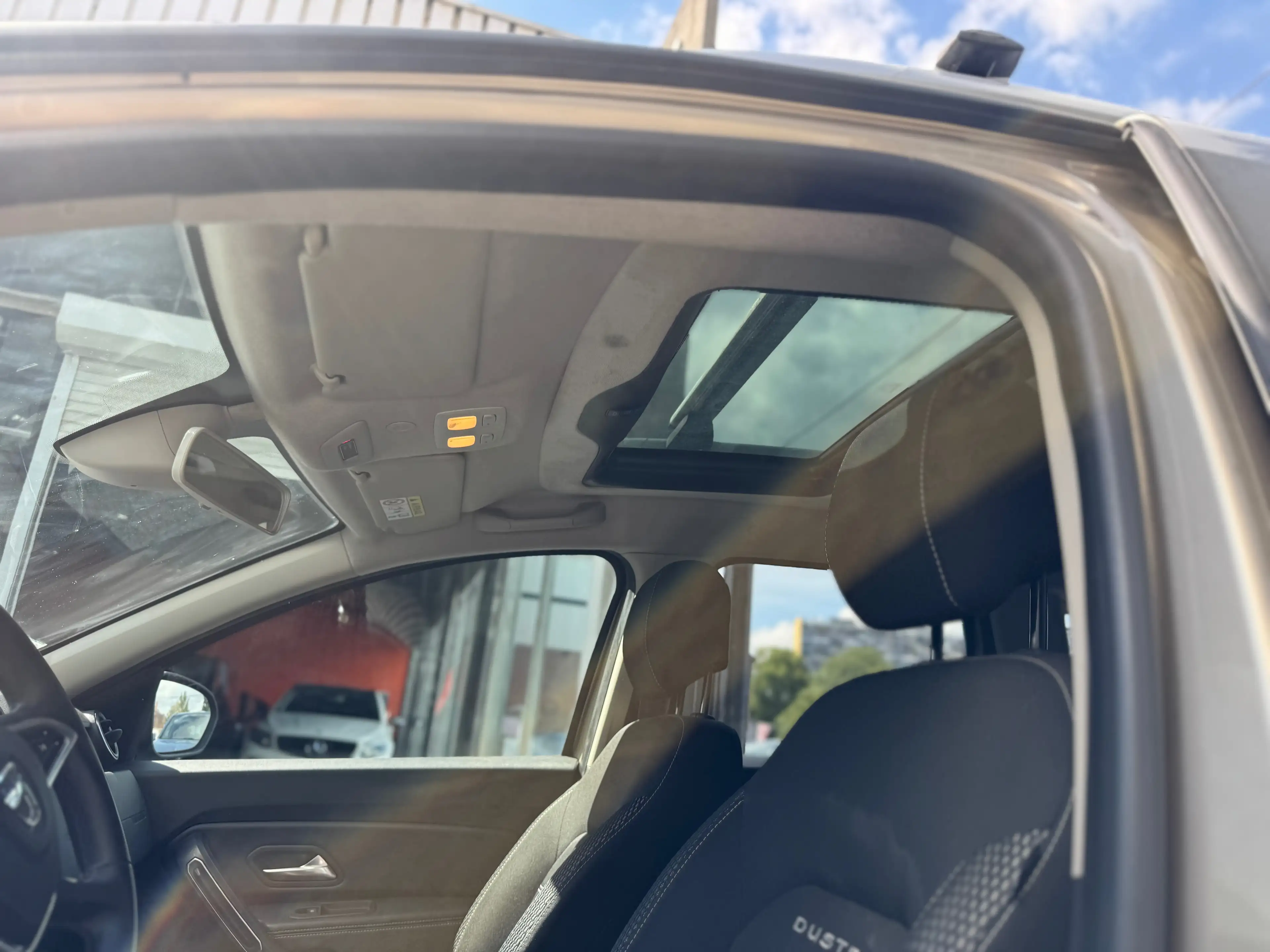 Dacia Duster Duster 1.2 TCe 4x2 Saga — photo 10