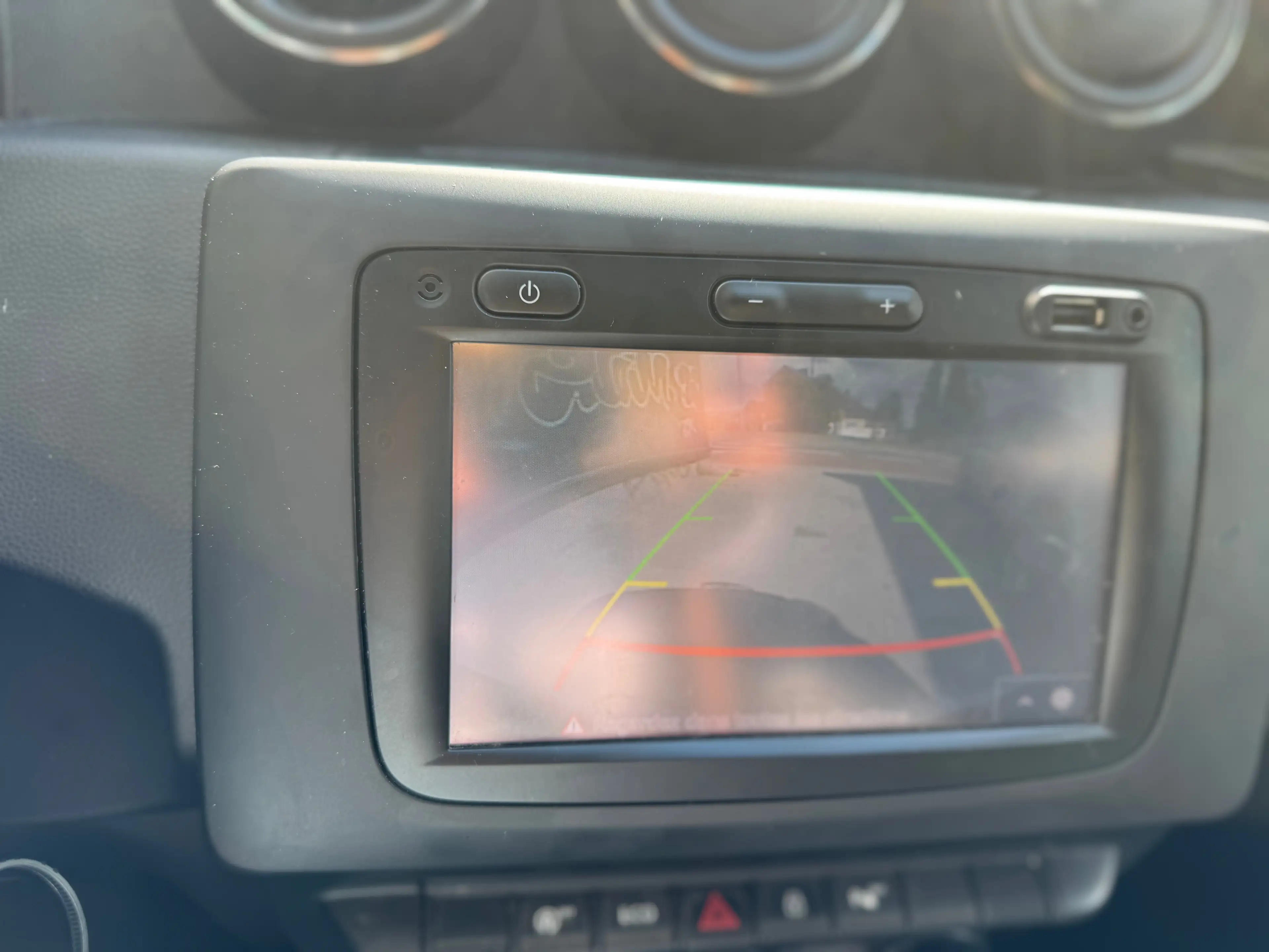 Dacia Duster Duster 1.2 TCe 4x2 Saga — photo 14