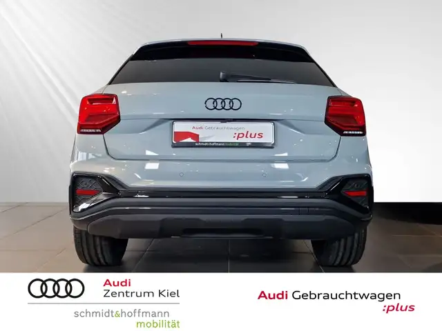 Audi Q2 view 5