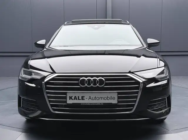 Audi A6 Avant view 11