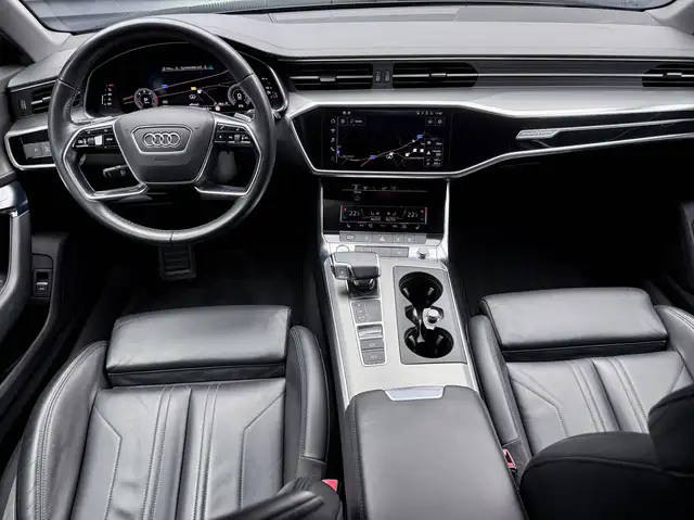 Audi A6 Avant view 17