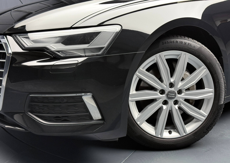 Audi A6 Avant 45 TDI quattro *LEDER*PANORAMA*AHK*KAMERA*19Zoll* — photo 2