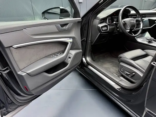 Audi A6 Avant view 29