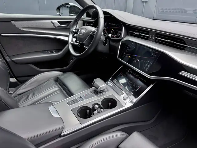 Audi A6 Avant view 15