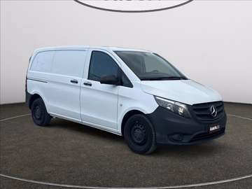 111 cdi compact E6