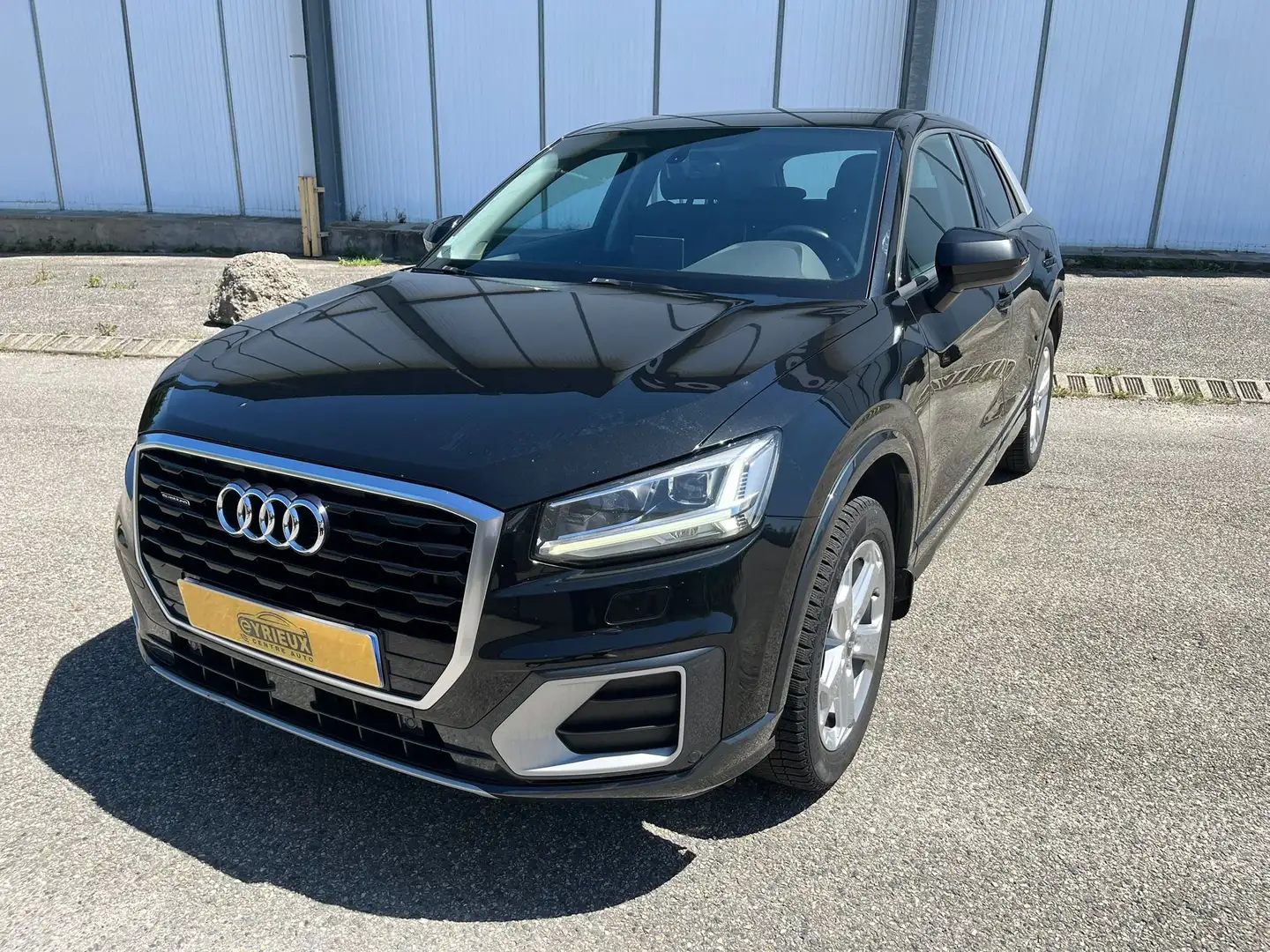 Audi Q2 2.0 TDI 190 ch S tronic 7 Quattro Sport Zwart - 1