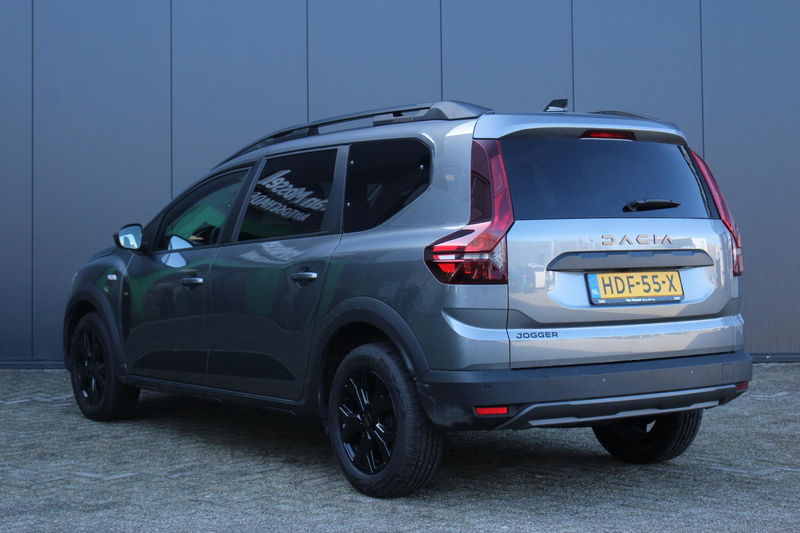 Dacia Jogger 1.0 TCe 100Pk ECO-G Extreme 7p. | Draadloze Carpla — photo 7