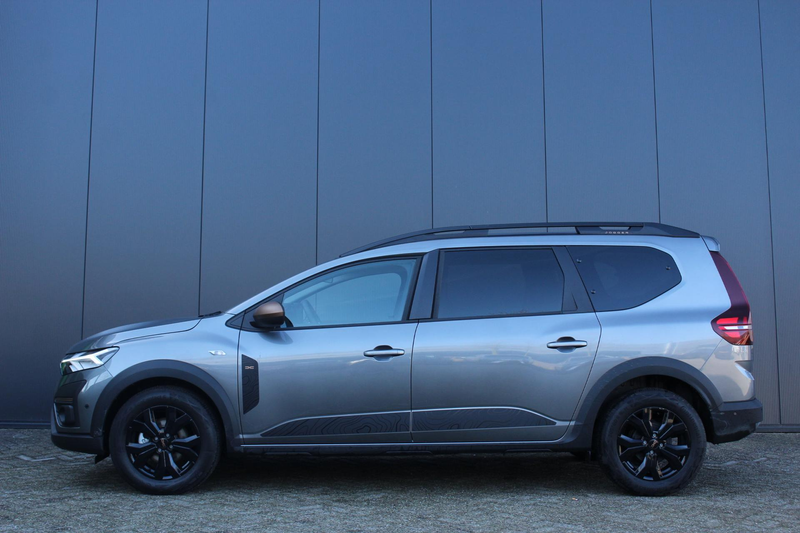 Dacia Jogger 1.0 TCe 100Pk ECO-G Extreme 7p. | Draadloze Carpla — photo 8