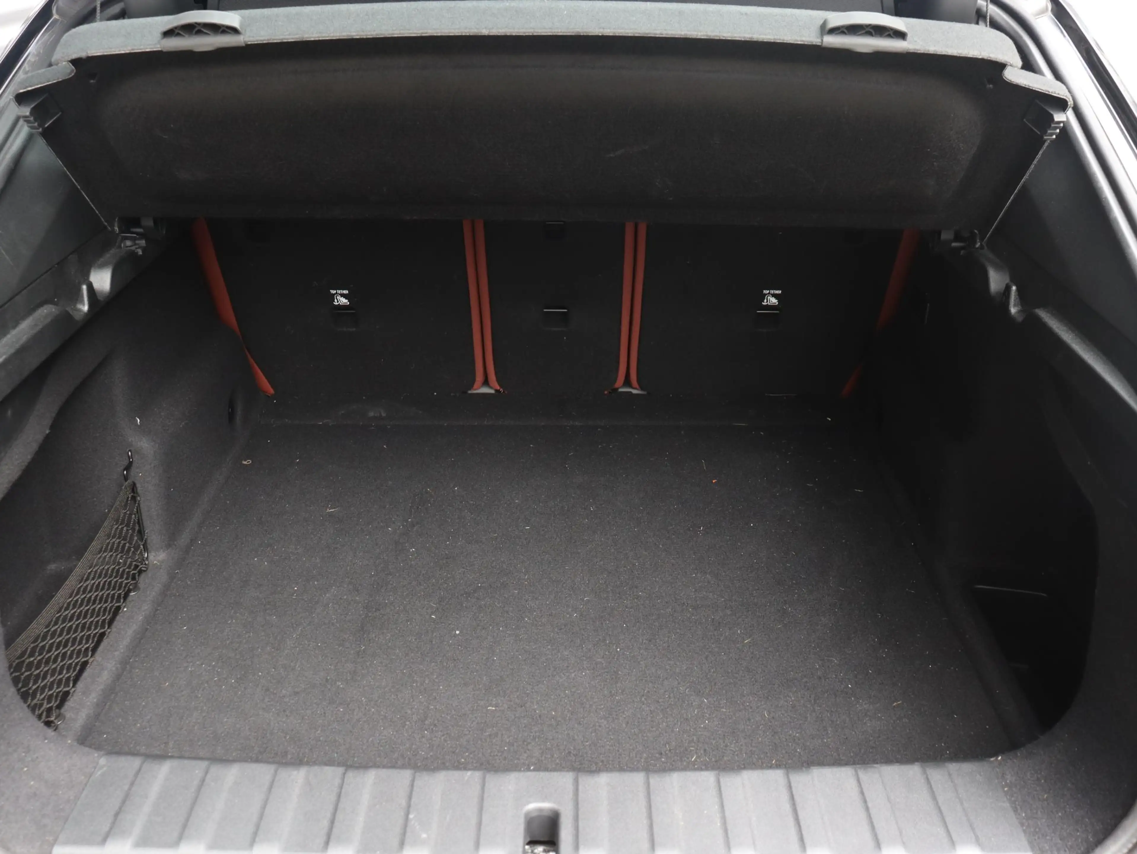 BMW iX2 eDrive20 | M Sportpakket | Innovation Pack | Head- — photo 13