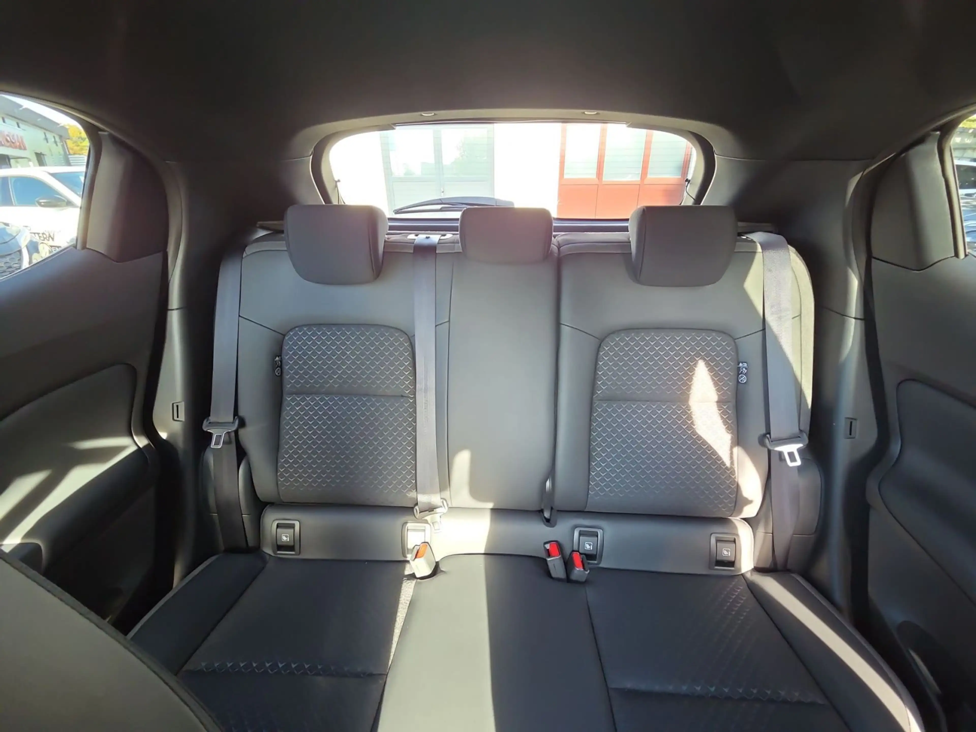 Nissan Juke N-Connecta Kamera|CarPlay|Klimaaut.|Spurha. — photo 13