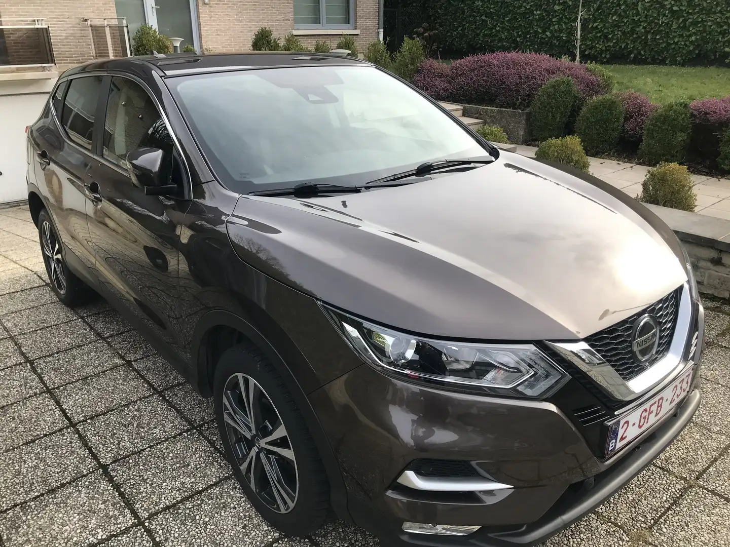 Nissan Qashqai 1,3 DIG -T N- CONNECTA  DCT *aut *13500 export » Brun - 1