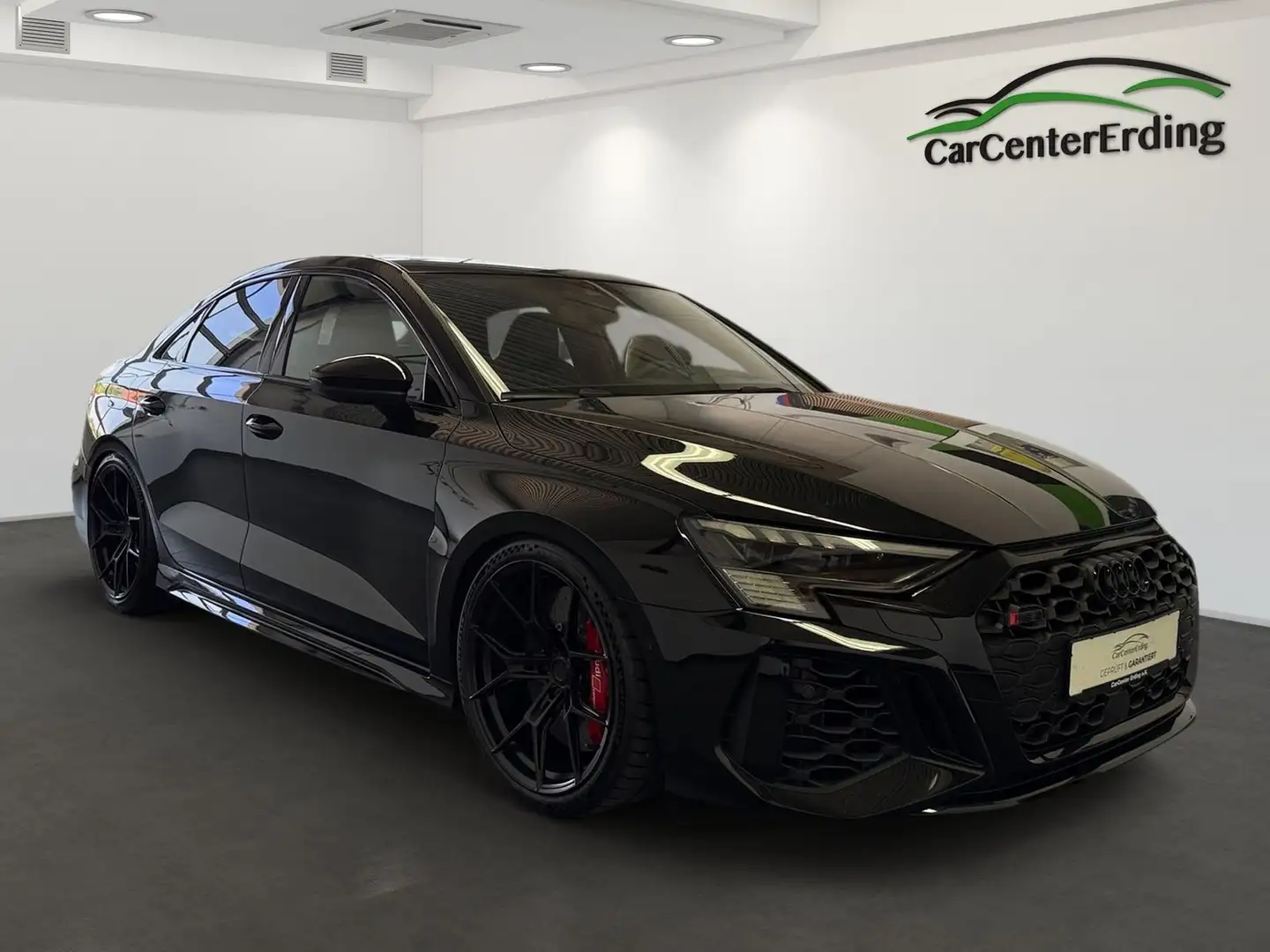 Audi RS3 Lim.*quattro*MATRIX*ACC*Navi*Pano*B&O*HUD*Kam Чёрный - 2