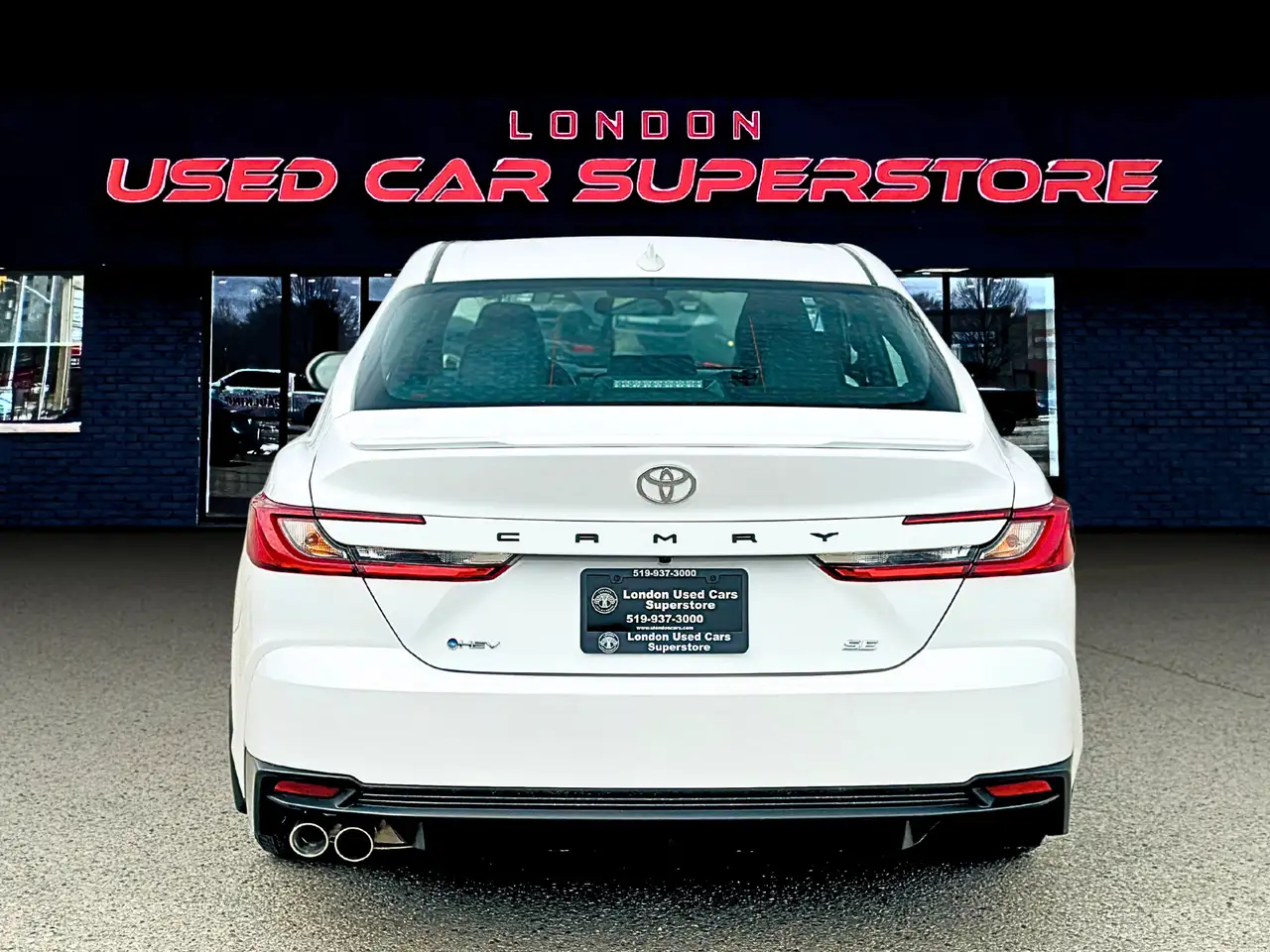 Toyota Camry снимка Toyota Camry