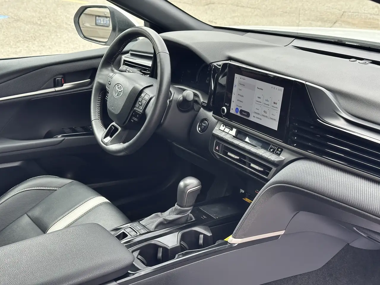 Toyota Camry снимка Toyota Camry