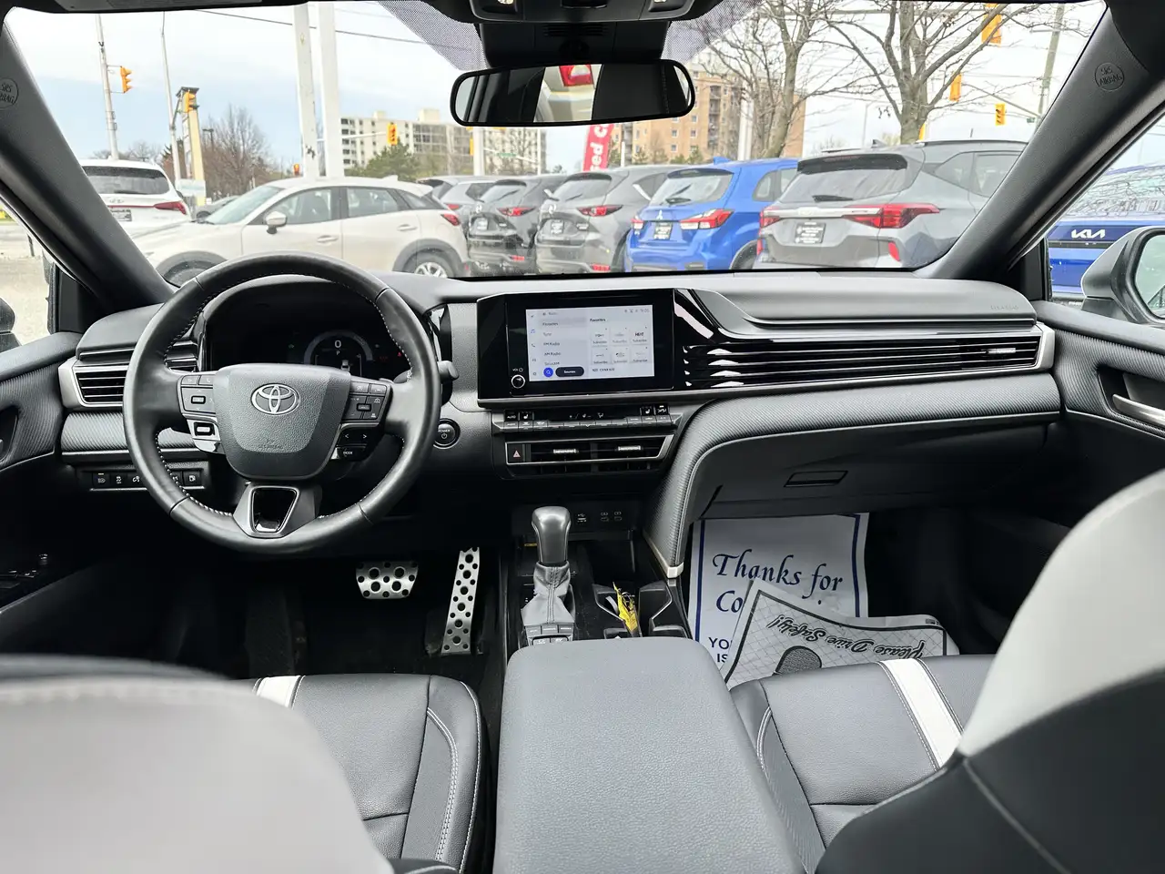 Toyota Camry снимка Toyota Camry
