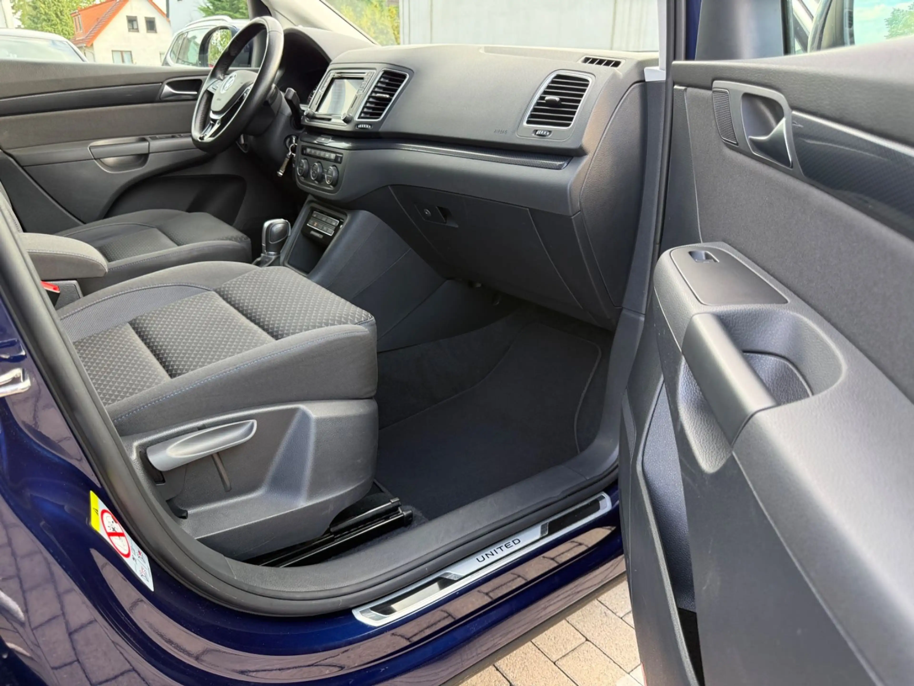 Volkswagen Sharan United 2.0 TDI*DSG*7-Sitz*E-Türe*AHK*ACC* — photo 18