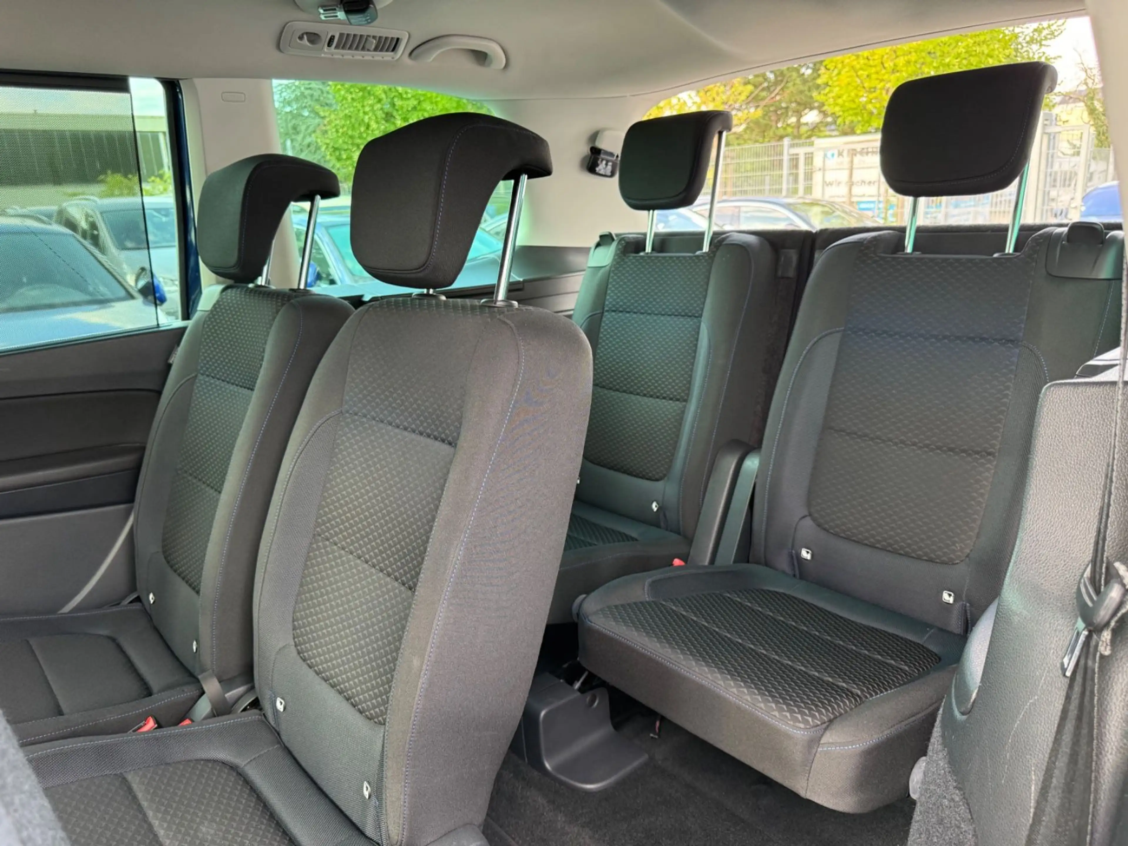 Volkswagen Sharan United 2.0 TDI*DSG*7-Sitz*E-Türe*AHK*ACC* — photo 21
