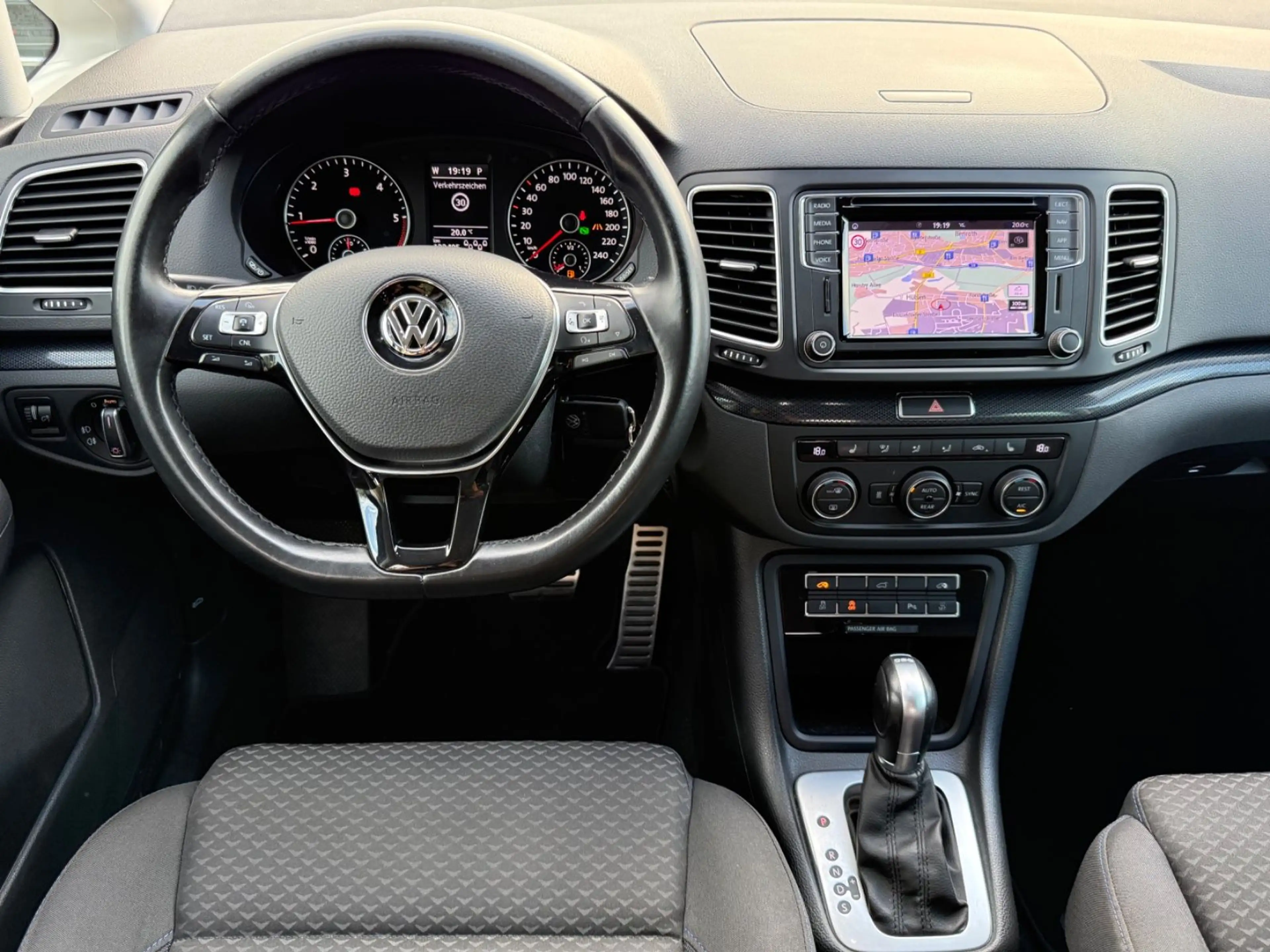 Volkswagen Sharan United 2.0 TDI*DSG*7-Sitz*E-Türe*AHK*ACC* — photo 10