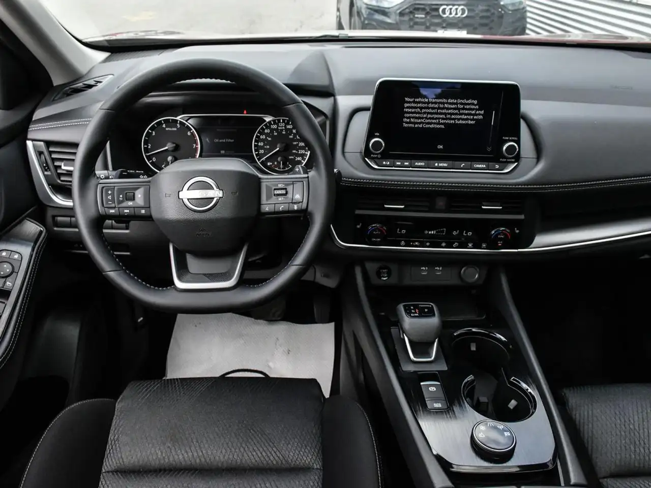 Nissan Rogue fotografie Nissan Rogue