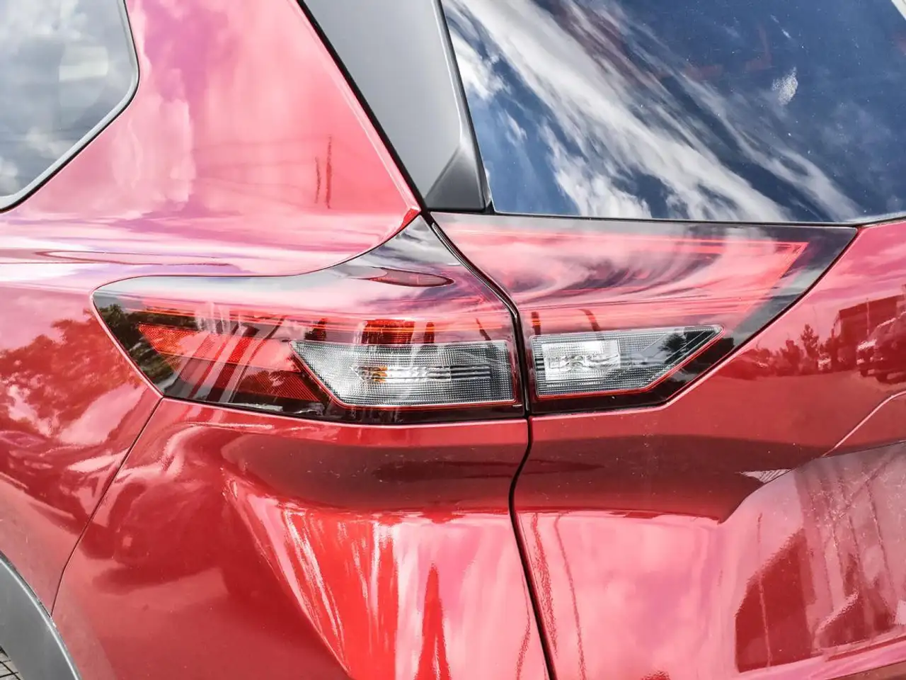 Nissan Rogue fotografie Nissan Rogue