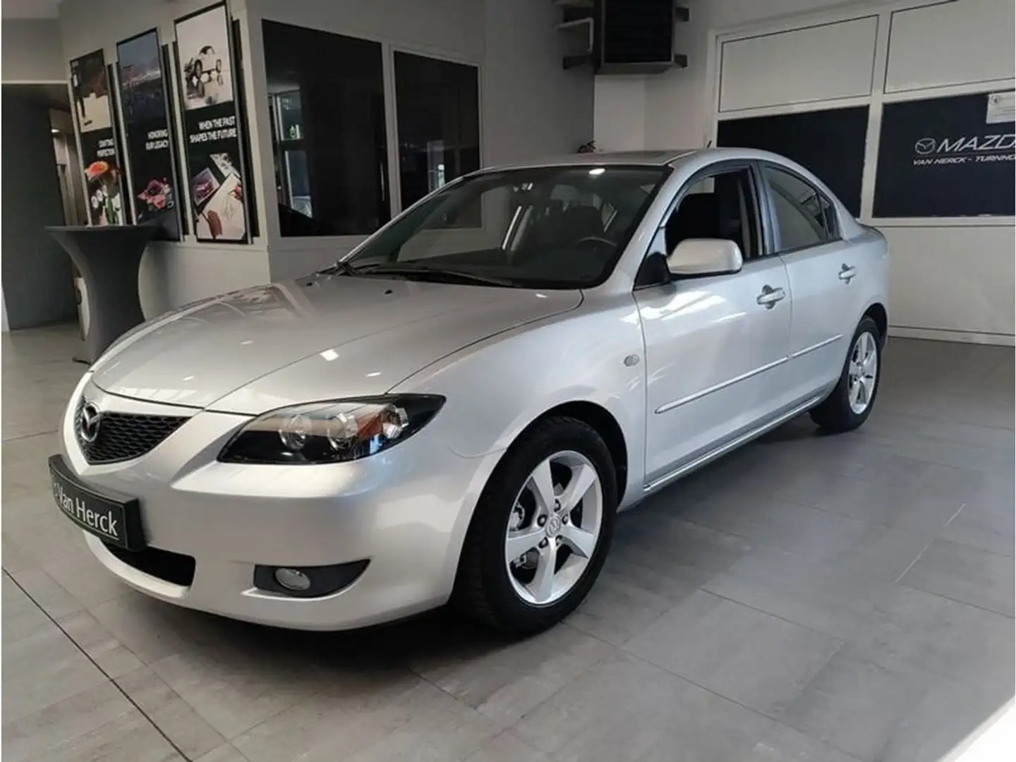 Mazda 3 16V TSi Argent - 1