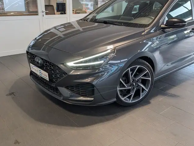 Hyundai I30 view 3