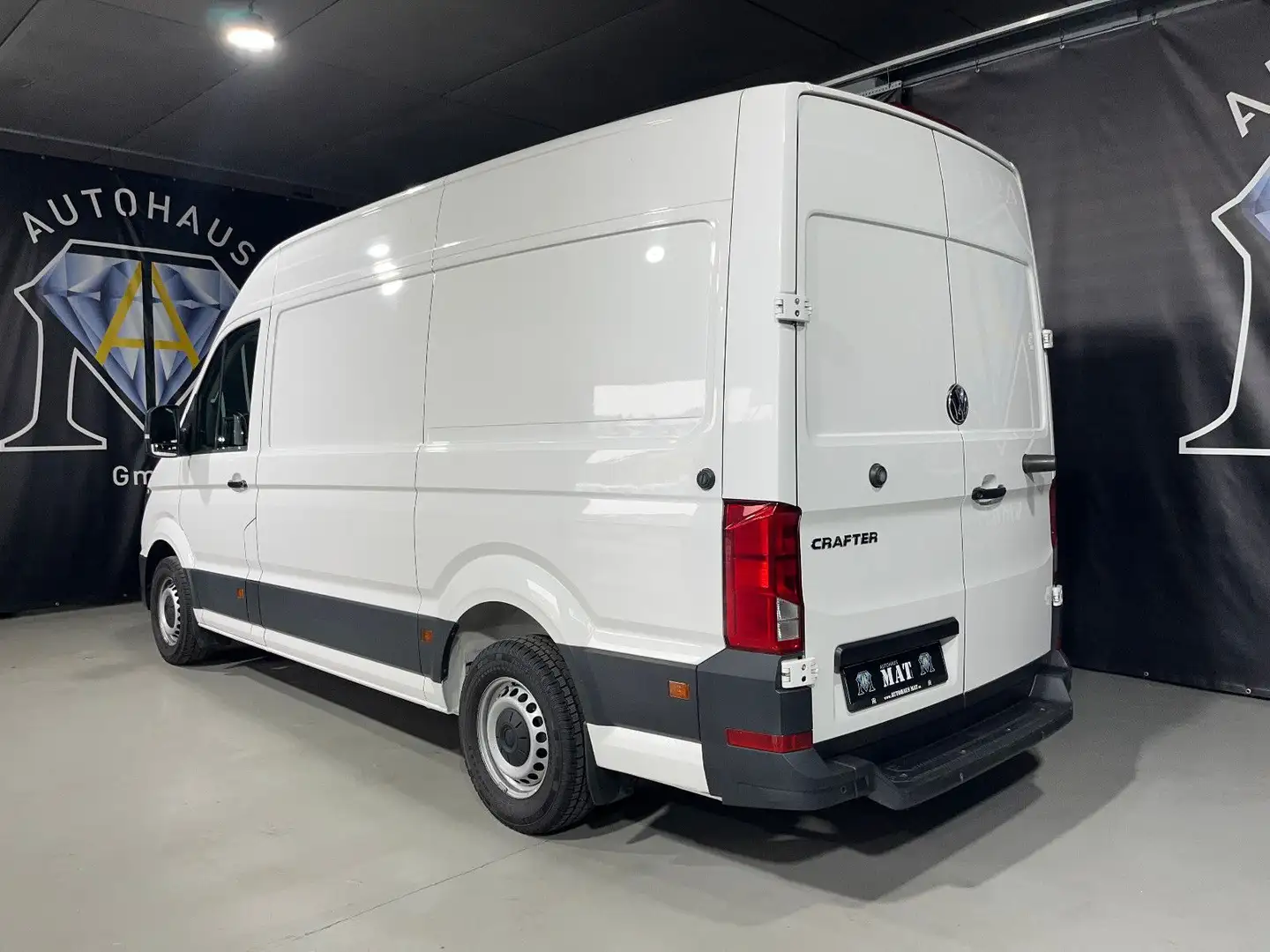 Volkswagen Crafter CRAFTER 2.0 TDI BOTT REGALS. STANDHZG. NAVI PDC Weiß - 2