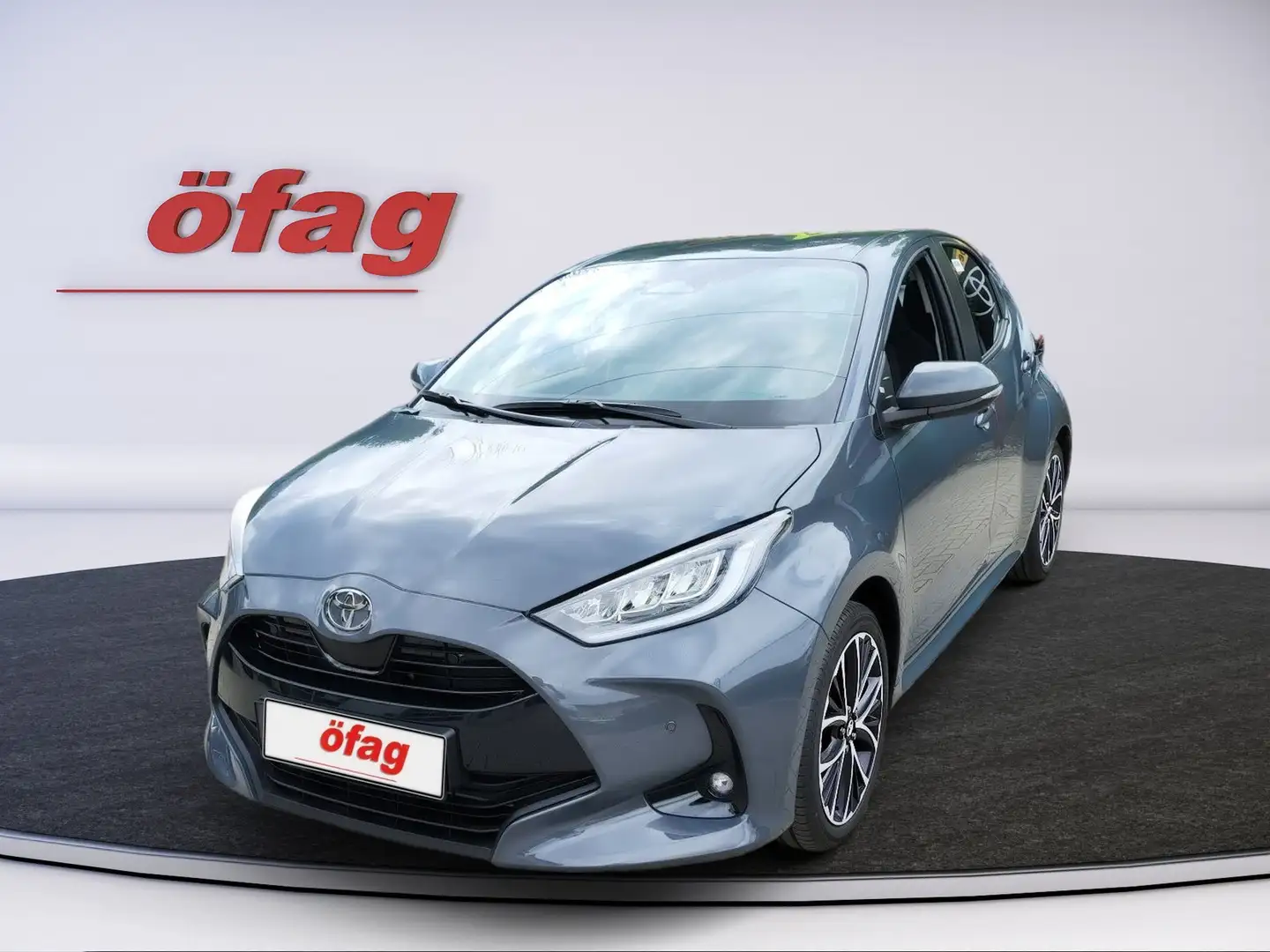 Toyota Yaris 1.5 VVT-i Hybrid Teamplayer ACC+LED+SHZ Grau - 2