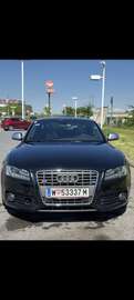 Coupé 4,2 FSI V8 quattro Aut.