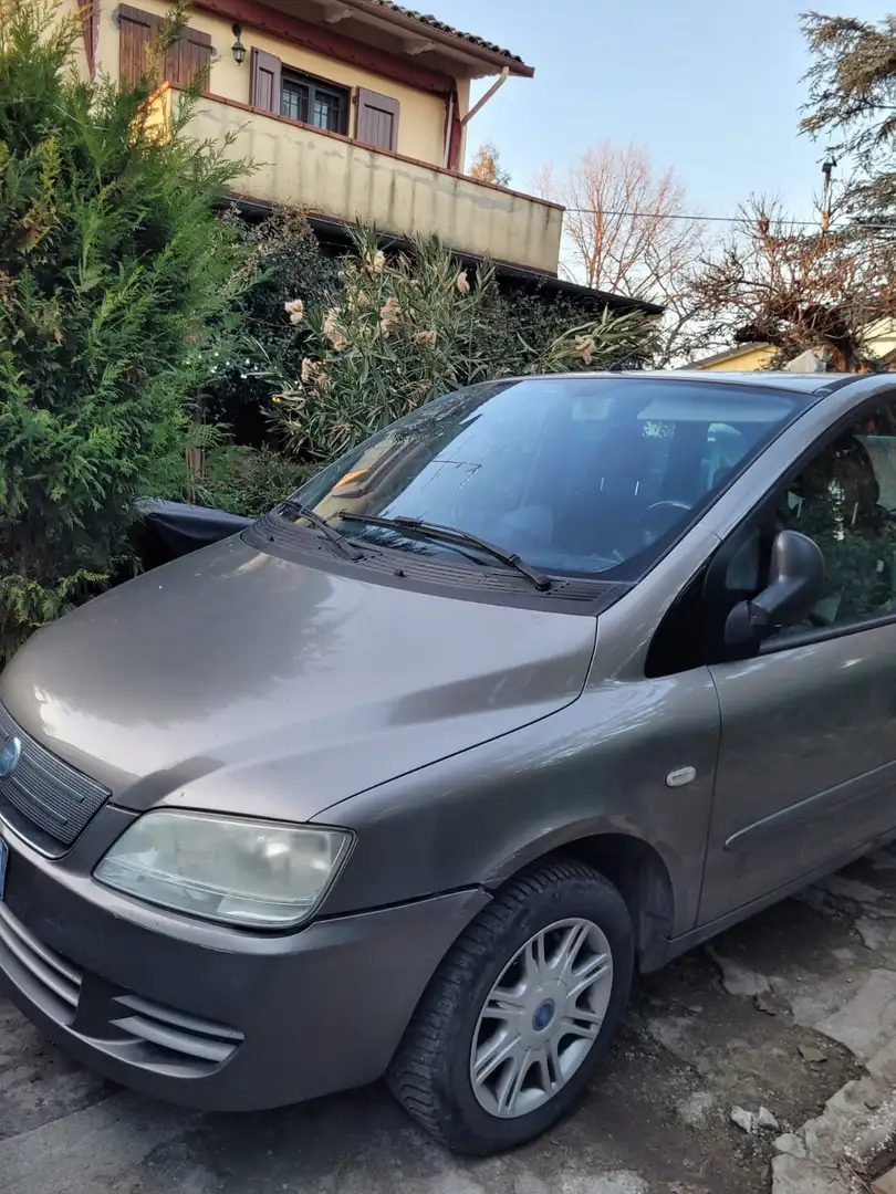 Fiat Multipla Multipla II 2004 1.6 16v Family natural power Brons - 2