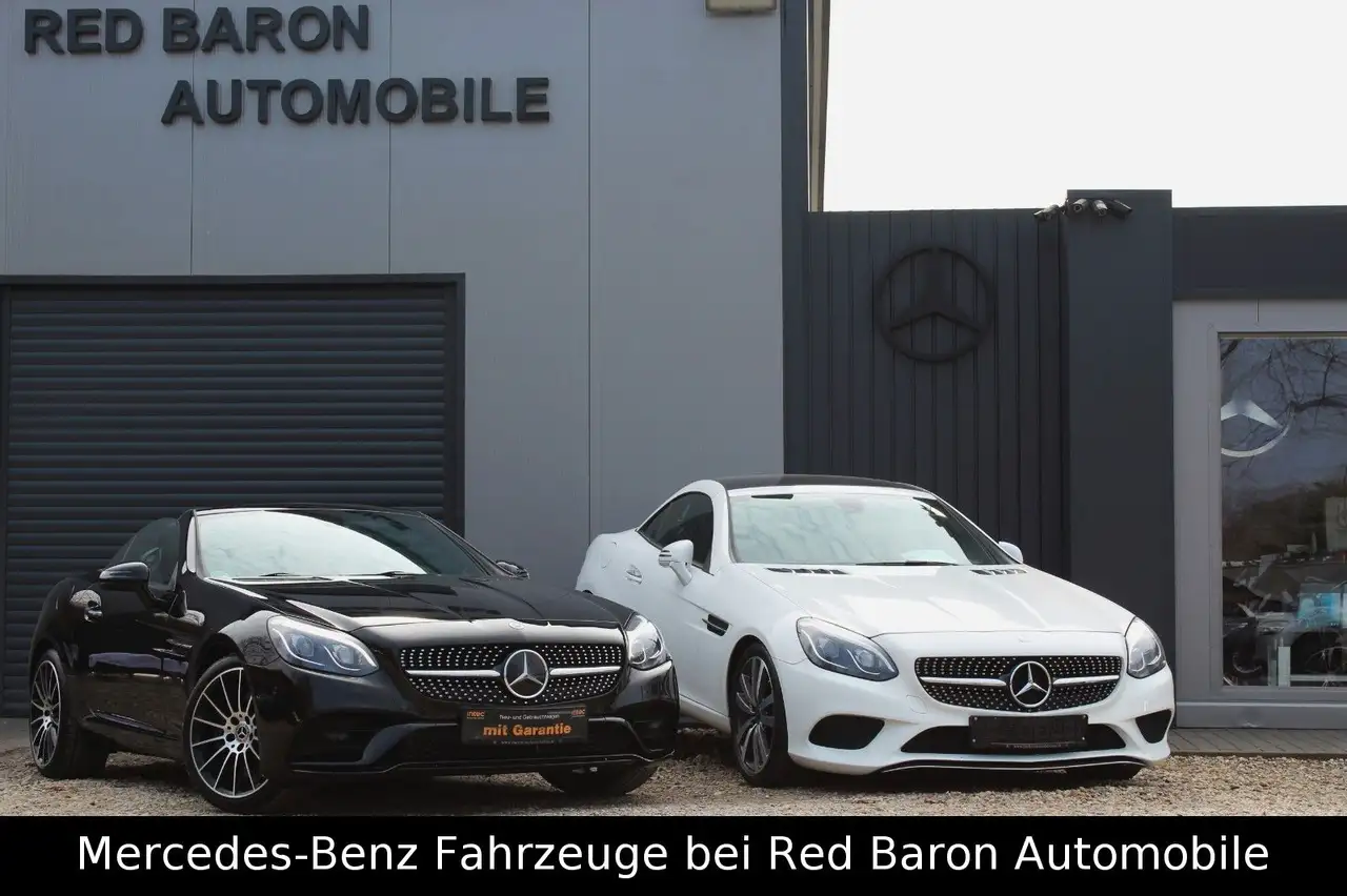 Mercedes-Benz SLC 300