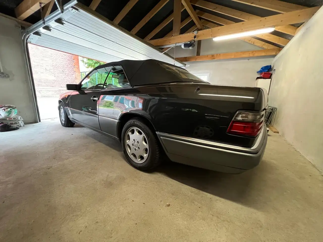 Mercedes-Benz E 200 W124 Cabrio, foto 3